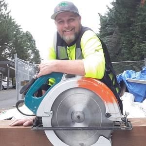 Meet your Posher, Tom